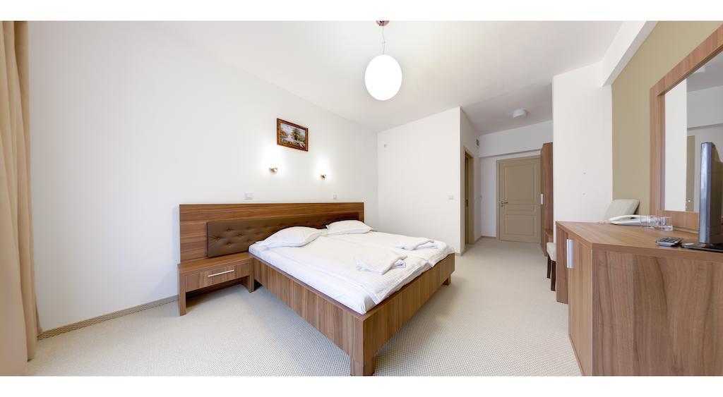 Hotel Mariss Alba Iulia Chambre photo