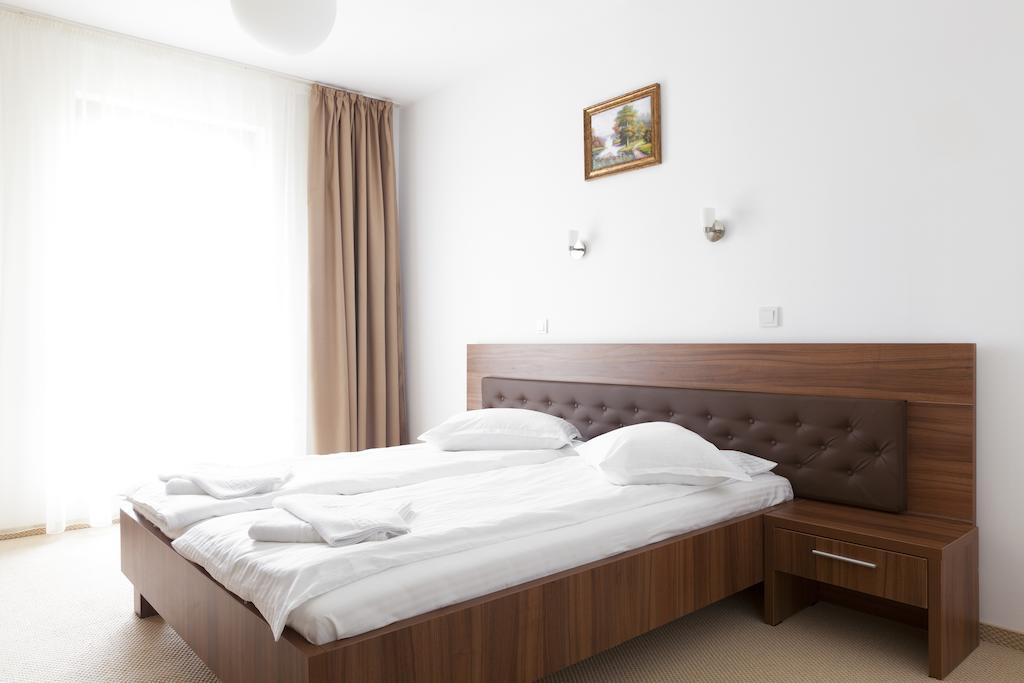 Hotel Mariss Alba Iulia Chambre photo