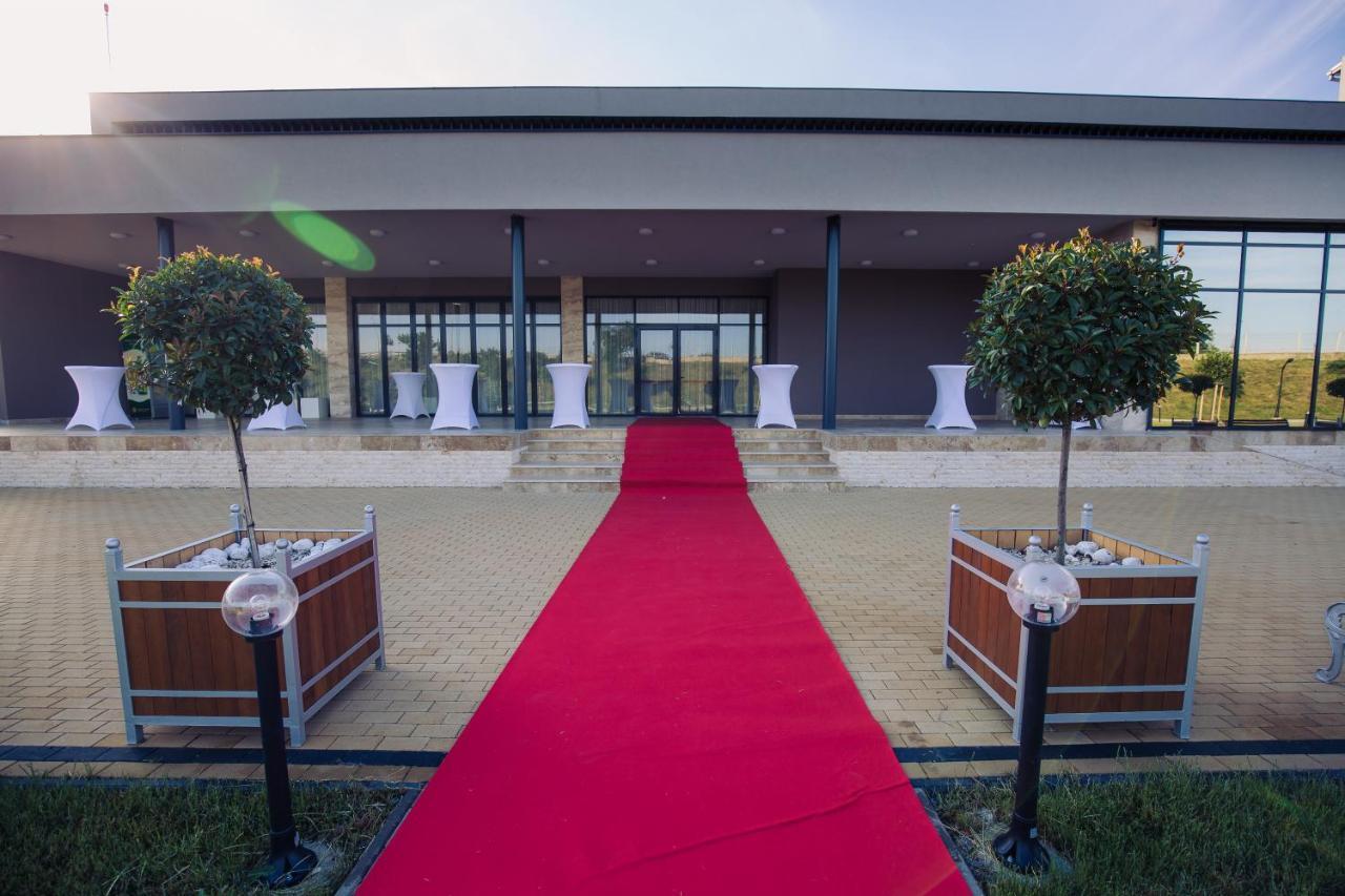 Hotel Mariss Alba Iulia Extérieur photo